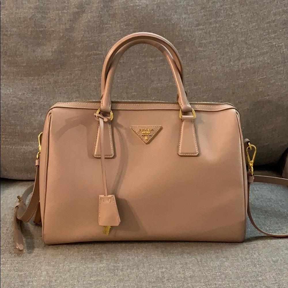 Saffiano Small Galleria Double Zip Tote Cammeo